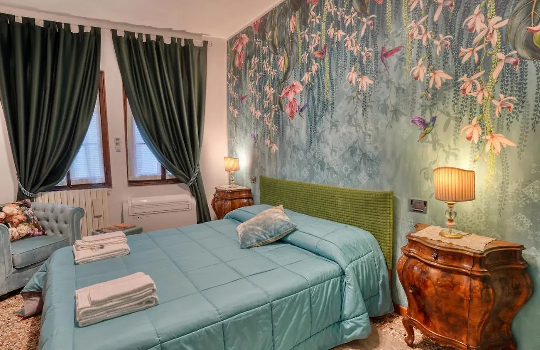 Biennale Venice Charme Apartment-1