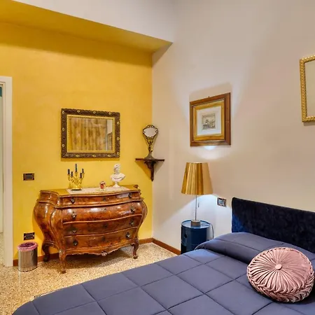 Biennale Venice Charme Apartment-2